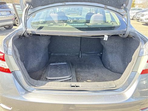 Used 2015 Nissan Sentra S image 12