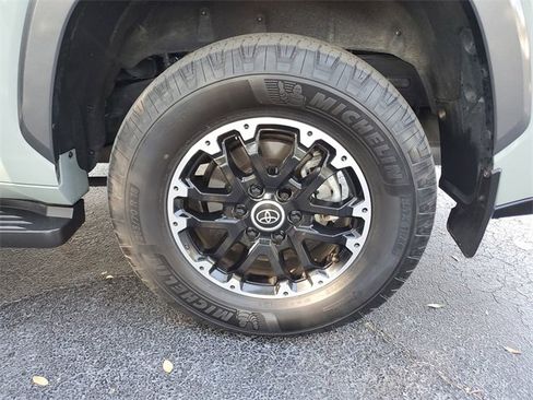 Used 2023 Toyota Sequoia Limited image 24