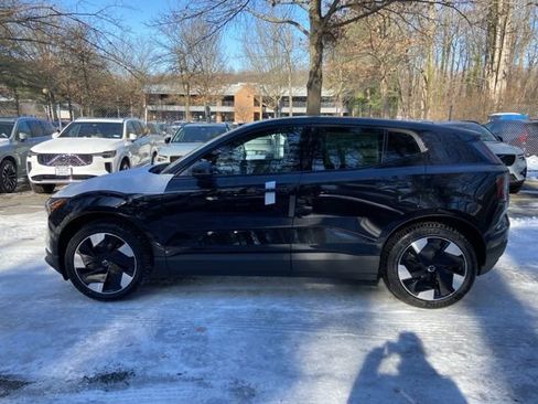 New 2026 Volvo EX30 Plus w/ Climate Package image 4