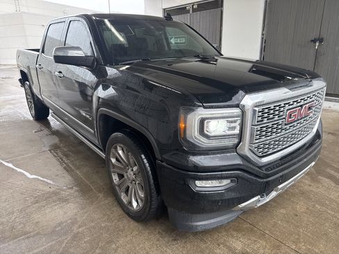 Used 2018 GMC Sierra 1500 Denali image 2