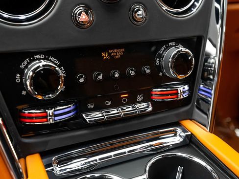 New 2026 Rolls-Royce Cullinan AWD/4WD image 27