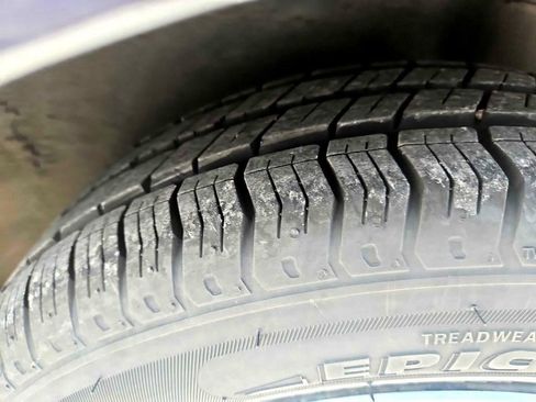 Used 2011 Hyundai Accent GS image 12