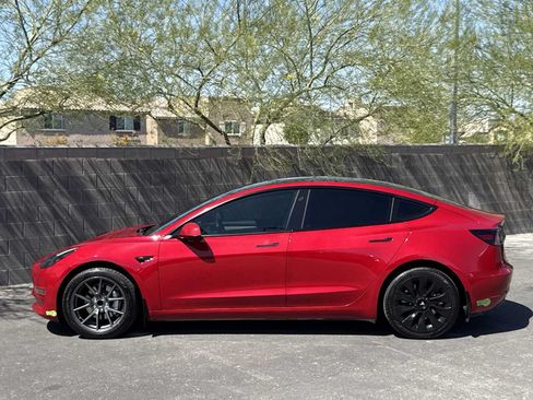 Used 2023 Tesla Model 3 Standard Range RWD image 5