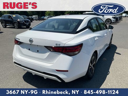 Used 2022 Nissan Sentra SV FWD image 3