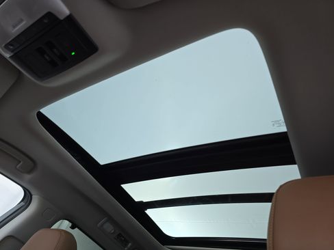 New 2026 Nissan Pathfinder Platinum image 31