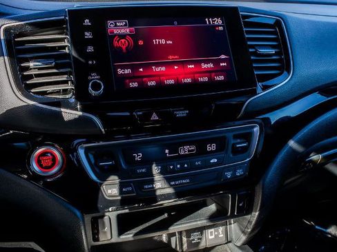 Used 2022 Honda Ridgeline Black Edition image 19