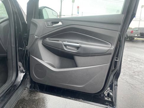 Used 2019 Ford Escape SE AWD/4WD image 12
