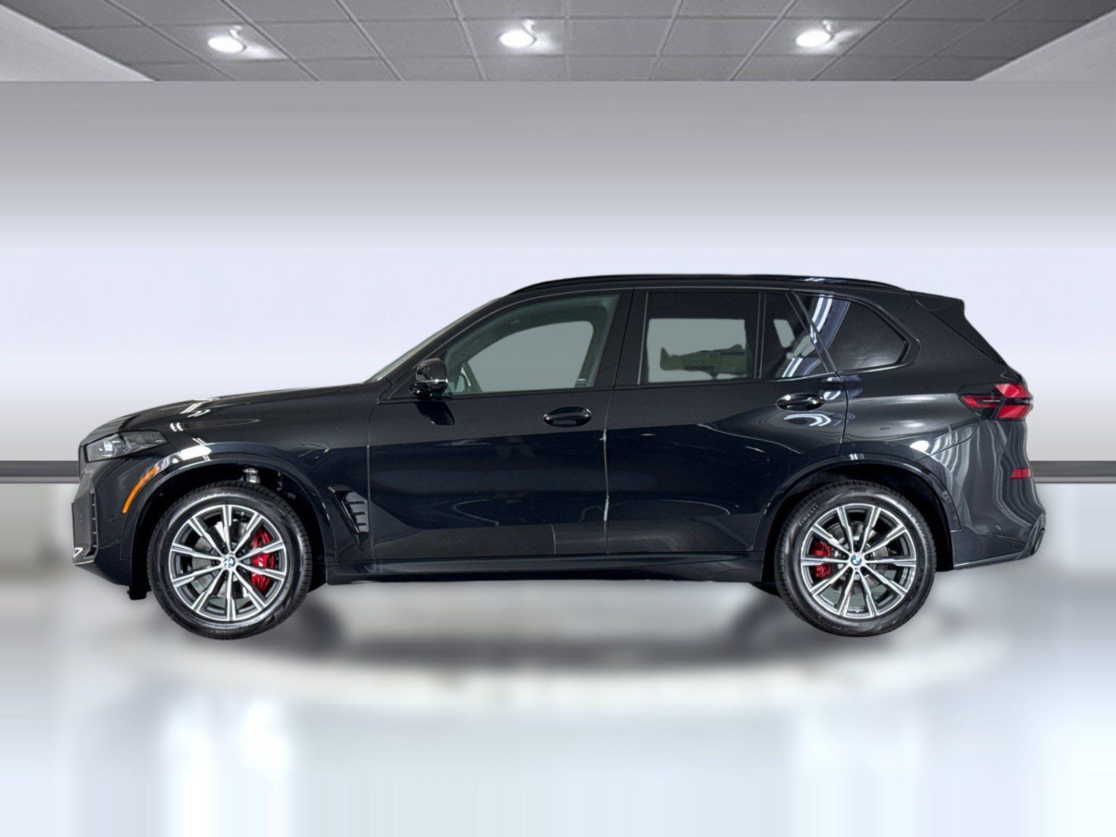 Used 2026 BMW X5 sDrive40i w/ M Sport Package RWD image 2