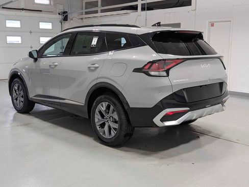 Certified 2023 Kia Sportage SX AWD/4WD image 10