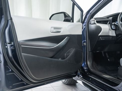 Used 2024 Toyota Corolla SE image 33