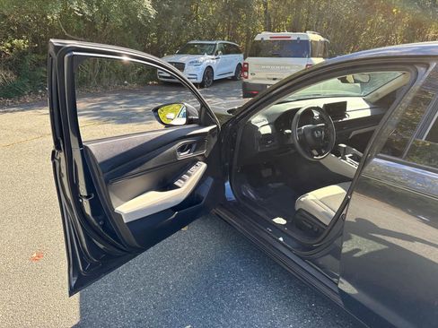 Certified 2024 Honda Accord EX image 12