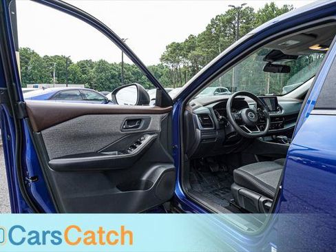 Used 2021 Nissan Rogue S FWD image 19