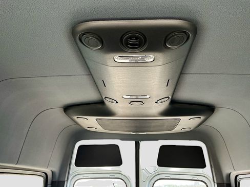 New 2025 Mercedes-Benz Sprinter 2500 image 25