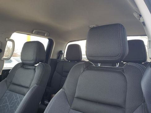 Certified 2025 Nissan Frontier SV w/ SV Convenience Package image 26