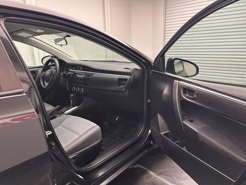Used 2014 Toyota Corolla L FWD image 8