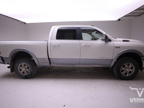 Used 2019 RAM 2500 Laramie image 5