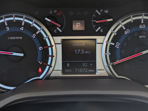 Used 2019 Toyota 4Runner TRD Off-Road Premium AWD/4WD image 13