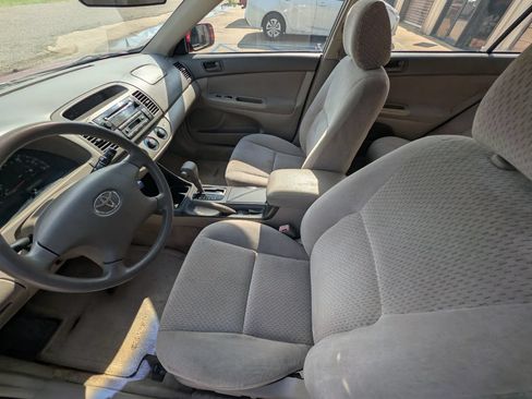 Used 2003 Toyota Camry SE FWD image 6