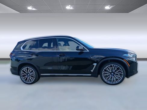 Used 2026 BMW X5 xDrive40i w/ Executive Package AWD/4WD image 8