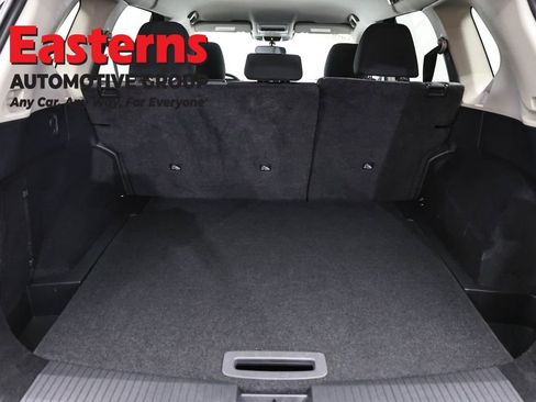 Used 2021 Nissan Rogue S AWD/4WD image 9