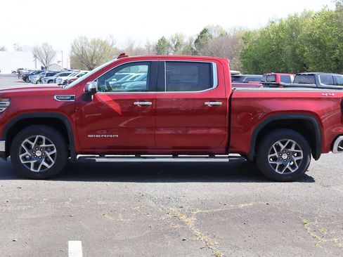 New 2026 GMC Sierra 1500 SLT w/ SLT Premium Plus Package image 5