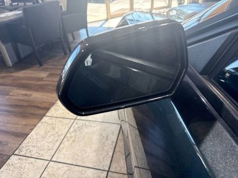 Used 2016 Chevrolet Camaro SS image 9