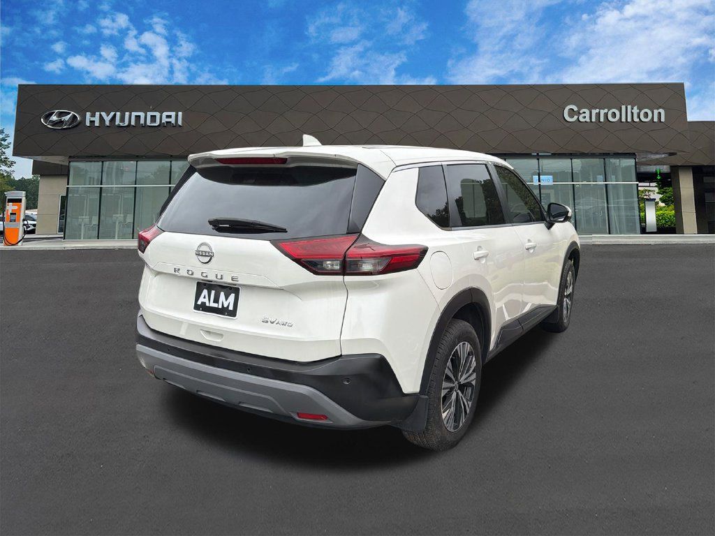Used 2023 Nissan Rogue SV AWD/4WD image 5