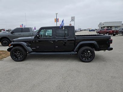 Certified 2023 Jeep Gladiator Overland