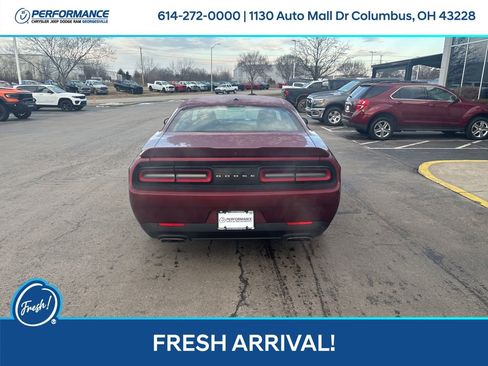Used 2022 Dodge Challenger R/T image 5