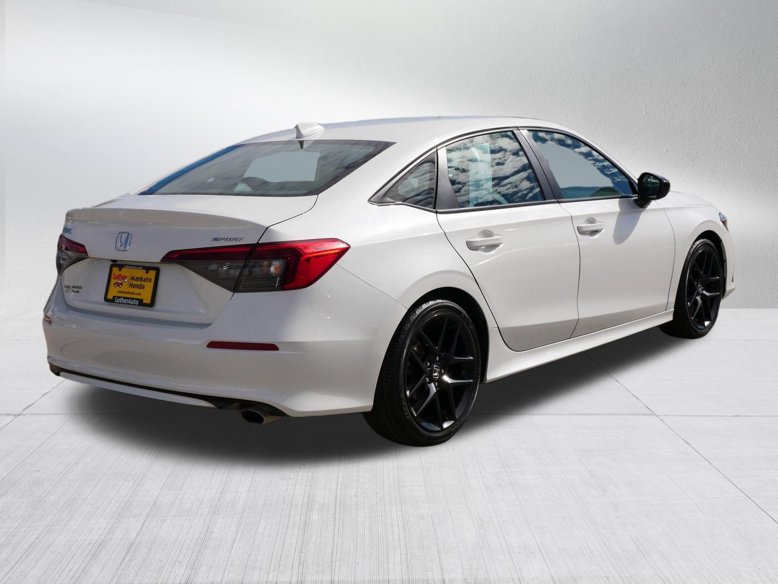 Used 2023 Honda Civic Sport image 7