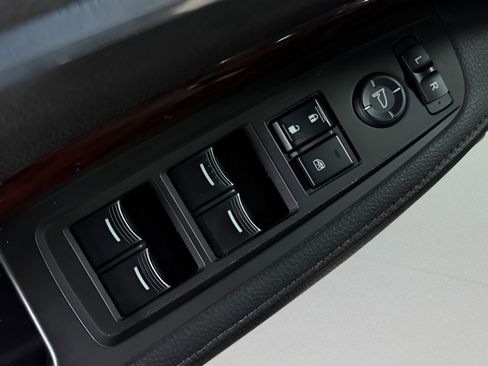 Used 2014 Acura MDX FWD image 23