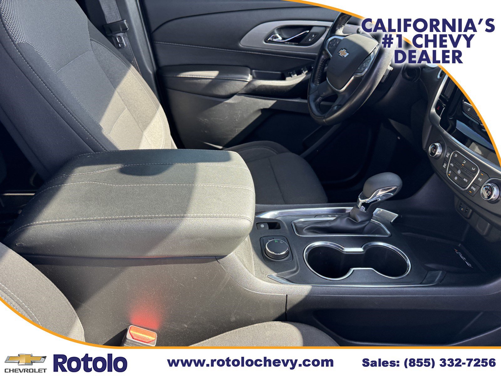Used 2022 Chevrolet Traverse LT FWD image 7