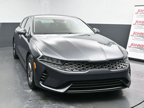 Used 2023 Kia K5 LXS image 3