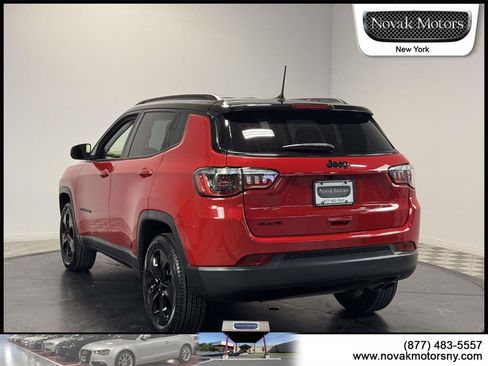 Used 2021 Jeep Compass Latitude image 7
