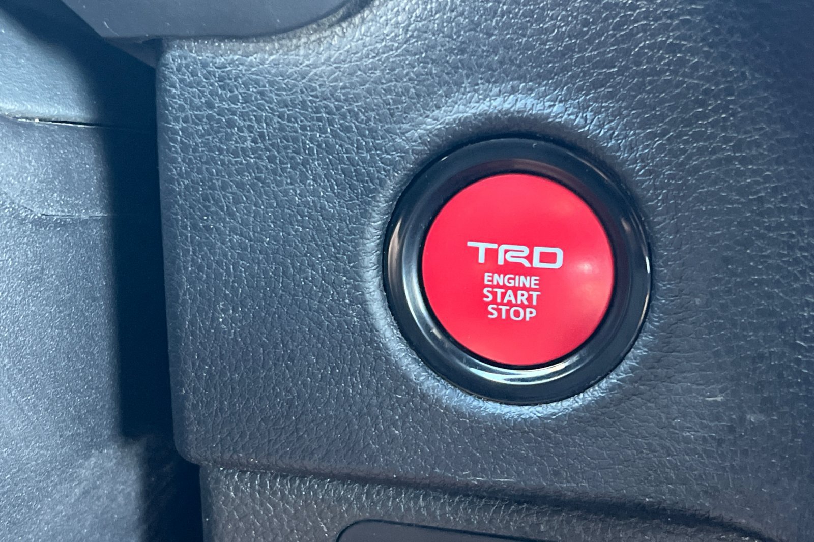 Used 2025 Toyota Tundra SR5 w/ TRD Off-Road Package AWD/4WD image 22