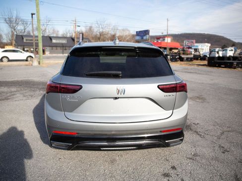 Used 2025 Buick Envision Sport Touring image 4