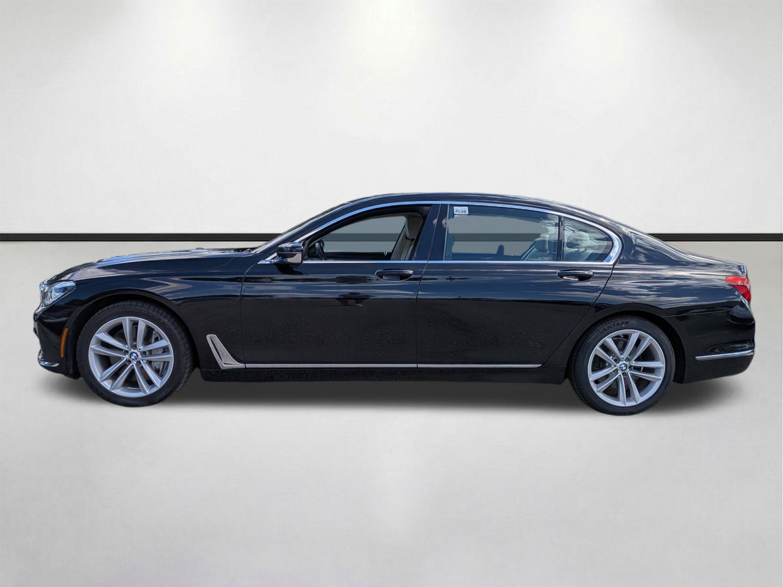 Used 2018 BMW 750i xDrive AWD/4WD image 7