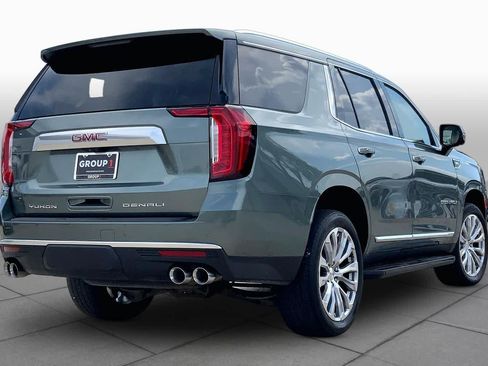 Used 2024 GMC Yukon Denali w/ Advanced Technology Package AWD/4WD image 13
