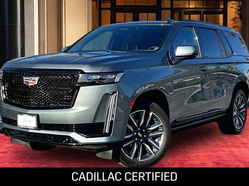 Used 2024 Cadillac Escalade Sport Platinum w/ Heavy-Duty Trailer Package AWD/4WD image 1