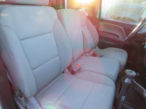 Used 2018 Chevrolet Silverado 2500 W/T w/ WT Fleet Convenience Package image 28