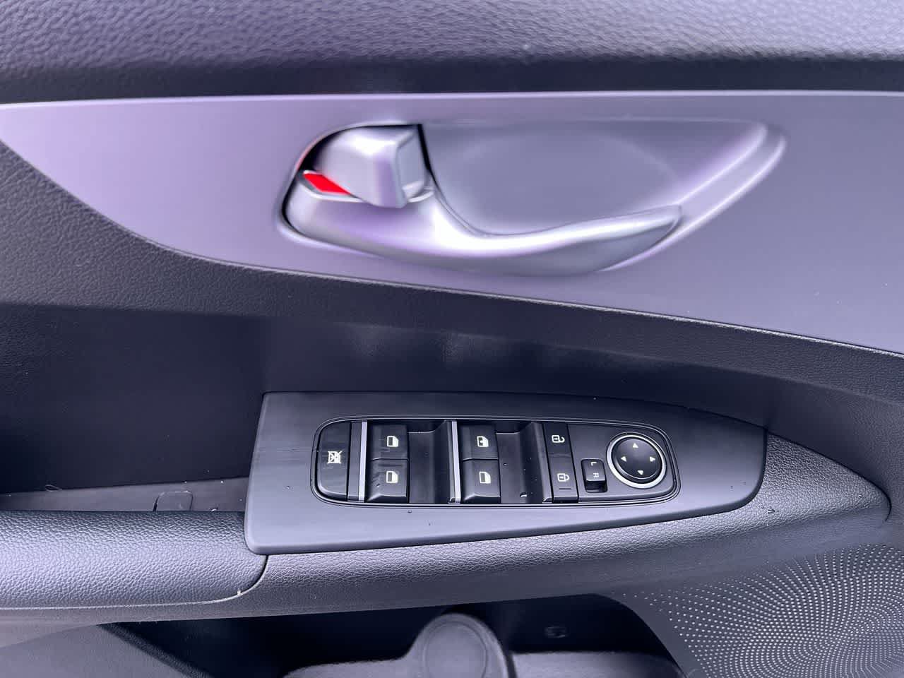 Certified 2023 Kia Forte LXS FWD image 13