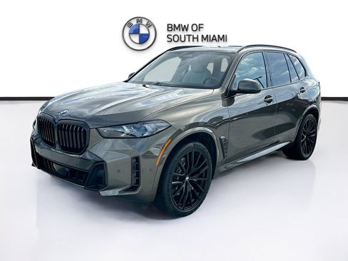 Used 2024 BMW X5 sDrive40i w/ M Sport Package RWD image 3