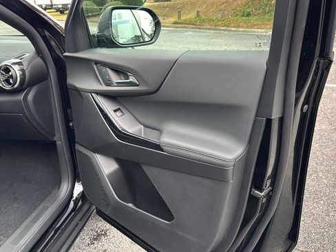 New 2026 Chevrolet Equinox LT w/ Convenience Package II image 12