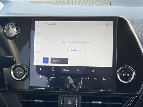 Used 2024 Lexus NX 250 FWD image 14