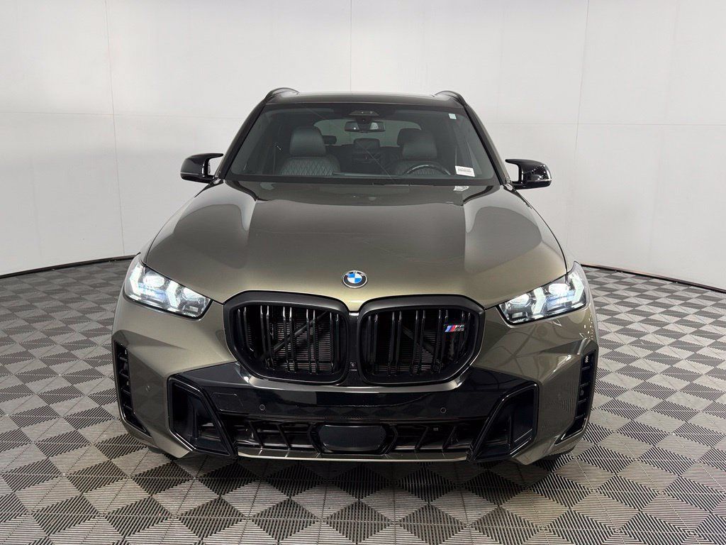 Used 2025 BMW X5 M60i AWD/4WD image 3