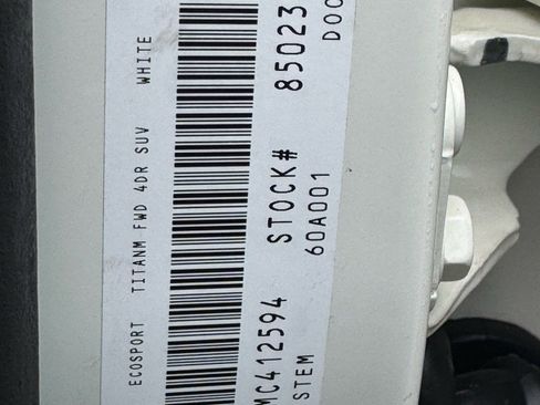 Used 2021 Ford EcoSport Titanium image 30