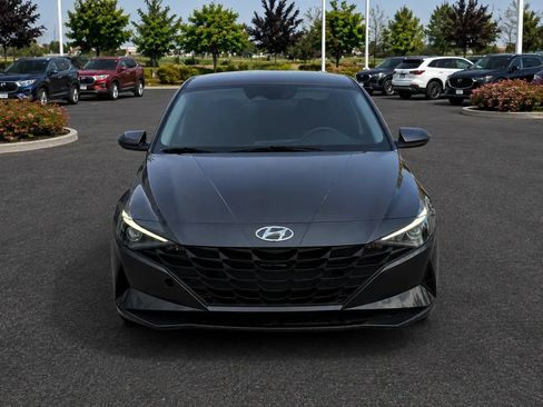 Used 2021 Hyundai Elantra SEL w/ Convenience Package FWD image 8