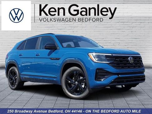 New 2026 Volkswagen Atlas Cross Sport SEL R-Line AWD/4WD image 1