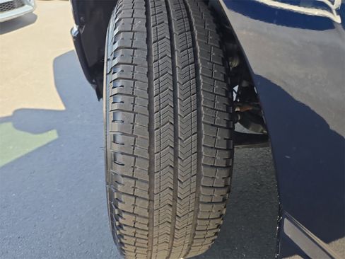 Certified 2025 Ford F150 Lightning XLT image 28