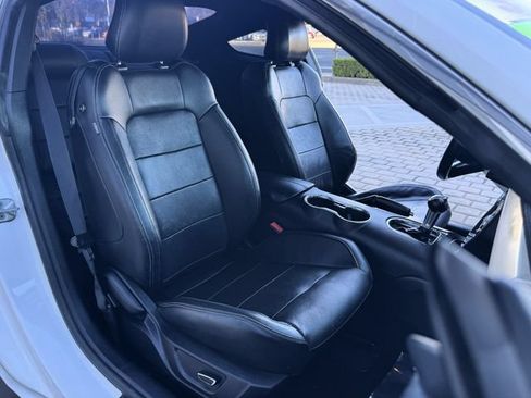 Used 2016 Ford Mustang Premium w/ Pony Package RWD image 17
